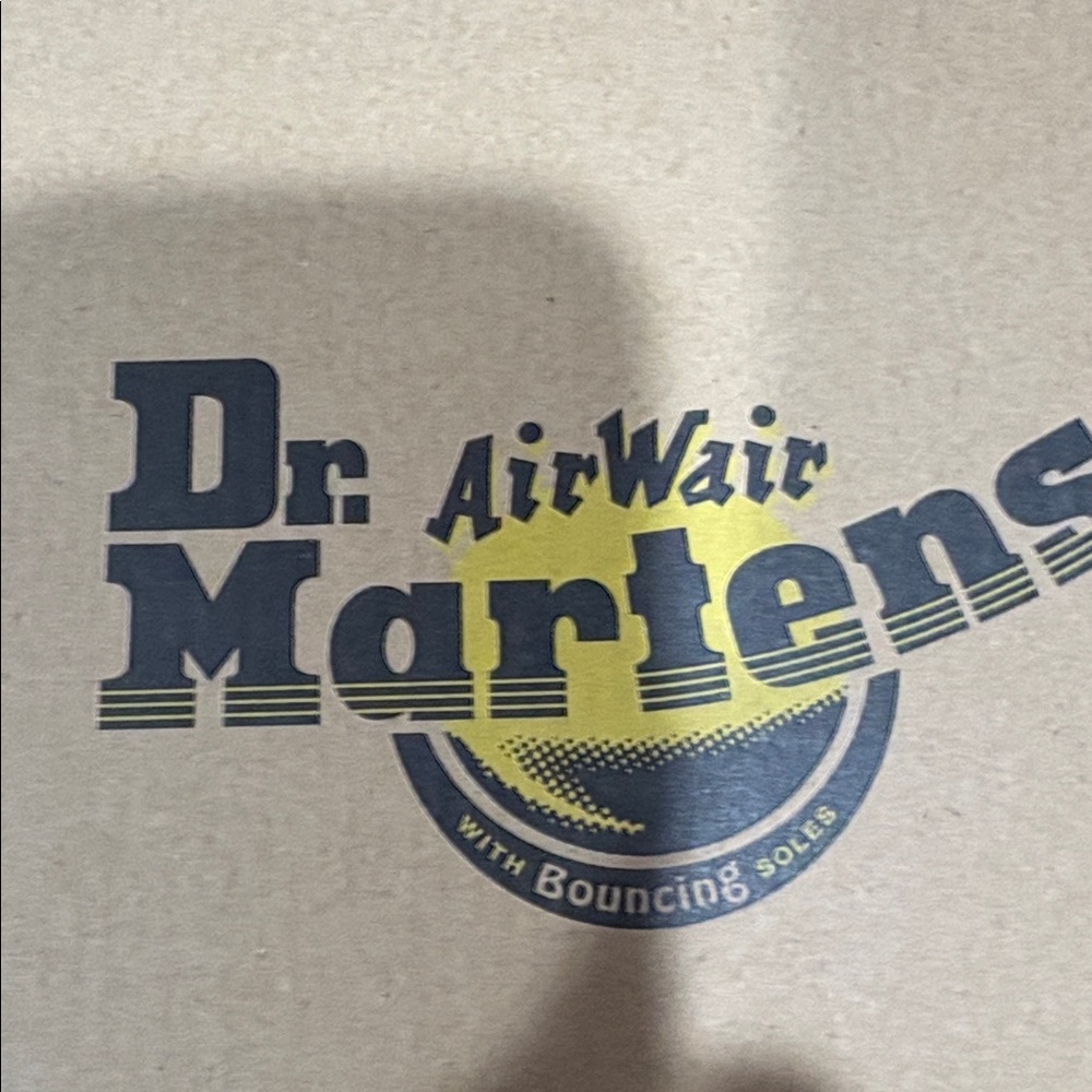 Dr. Martens 1460 Pascal Max Jadon
Boots - Picture 3 of 4